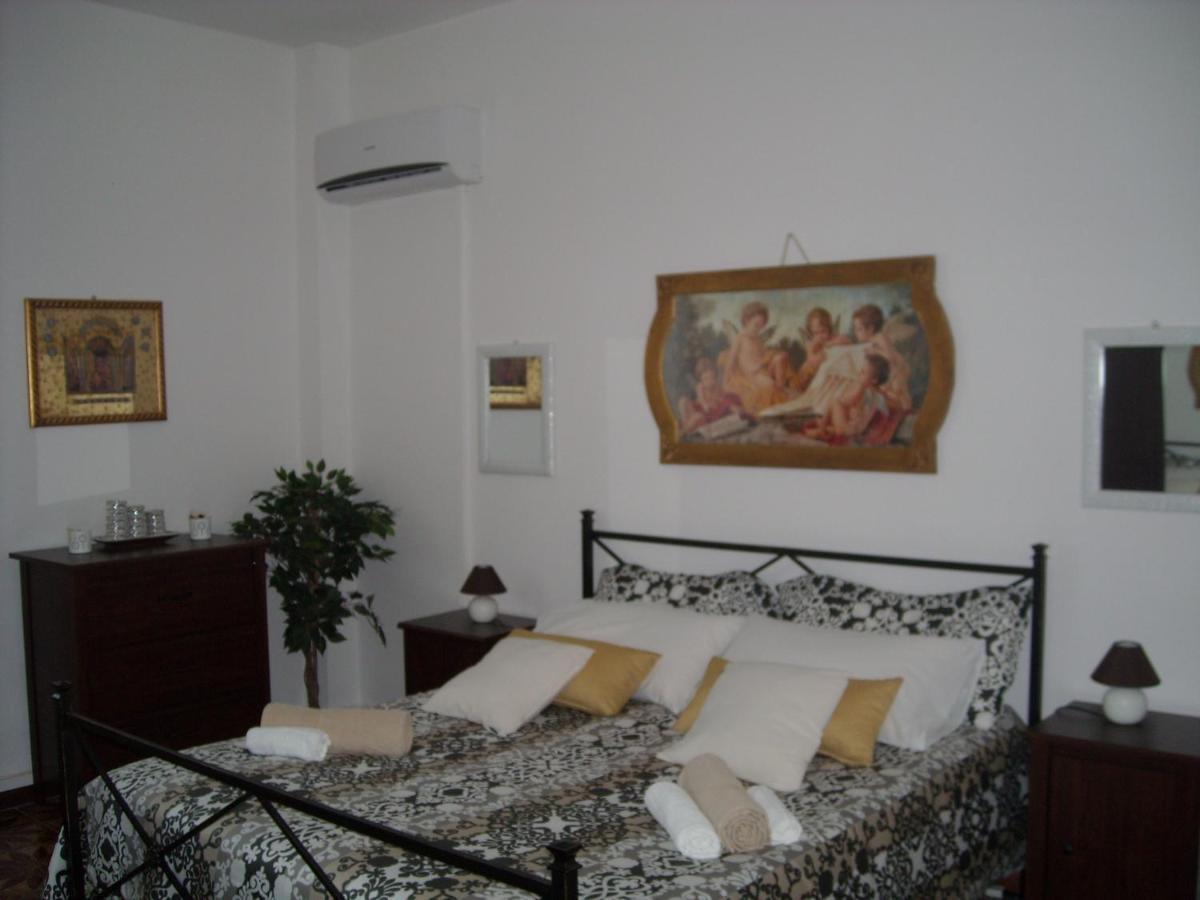 Giovannixxlll B&B CTA Exterior foto