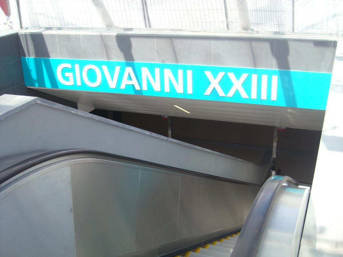 Giovannixxlll B&B CTA Exterior foto