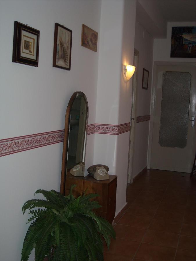 Giovannixxlll B&B CTA Exterior foto