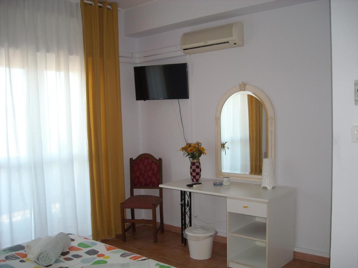 Giovannixxlll B&B CTA Exterior foto